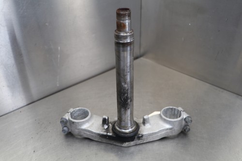 Kawasaki zzr1200 front - 02-05,
