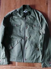 Cast No Shadow Bomber