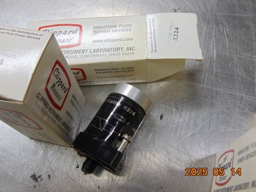 Clippard r324 way - (1),