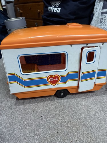 Sindy vintage caravan - sindy,