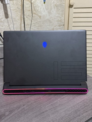 Alienware m15 ryzen - m15, 6800h