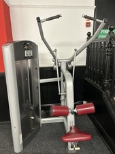 Life Fitness Lat Pulldown Low