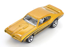 Hot Wheels 69 Pontiac GTO Toy Car The Judge Diecast Model Mattel