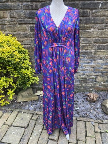 Vintage 1970s 80s vibrant - vintage,