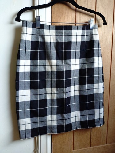 Vintage 90s y2k black white - vintage,