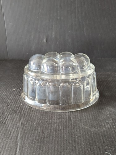 Small vintage clear - clear, oval