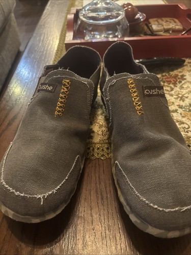 Cushe slipper men size - m,
