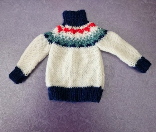 Vintage hand knitted - vintage, action
