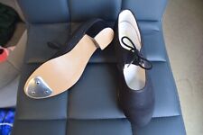 Black canvas cuban heel tap