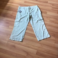 TU Sainsbury’s Cropped