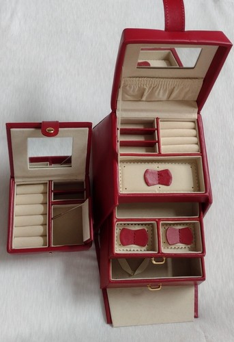 Travel trinket box pyramid - travel,