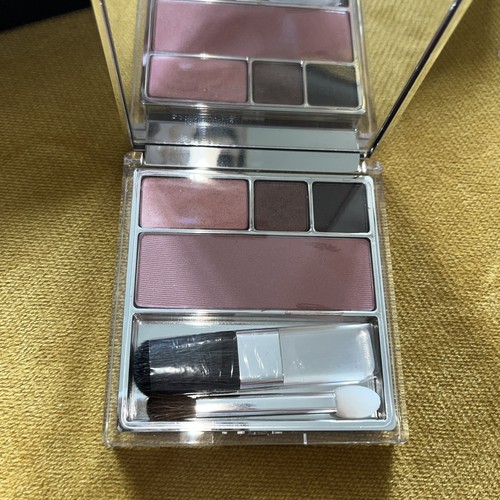 New clinique strawberry fudge - new,