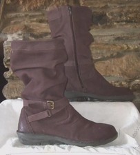 MOSHULU PURPLE PLUM TEACAKE NUBUCK LEATHER BOOTS SZ 40 6 1/2