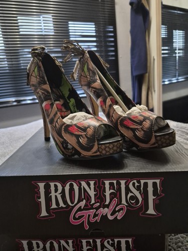 Iron fist tiki toes - iron,
