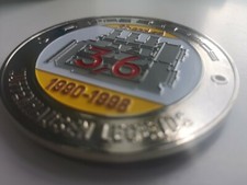 Classic car grill badge