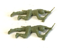 2 x AIRFIX. 1970's WWII U.S. ARMY INFANTRY SOLDIERS 1/32 PLASTIC ORIGINAL ISSUE