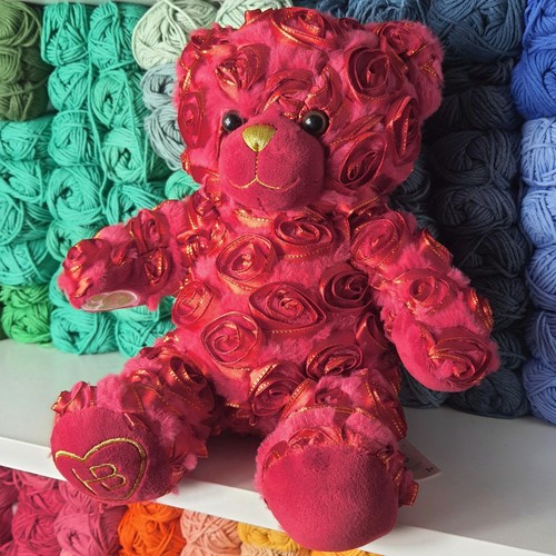 Build bear red rose heart - a,