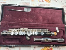 Yamaha 32 Piccolo Flute with Hard Case Made in Japan