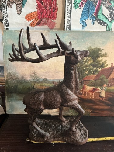 Cast iron stag figure a - iron, on