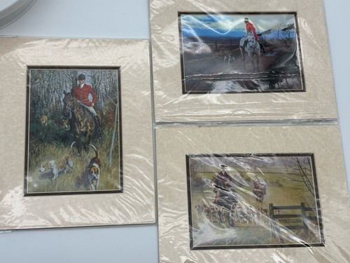 Hunting foxhounds redcoat - foxhounds,