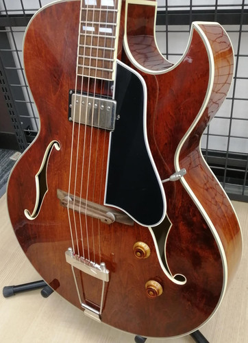Eastman hollow body guitar - eastman,