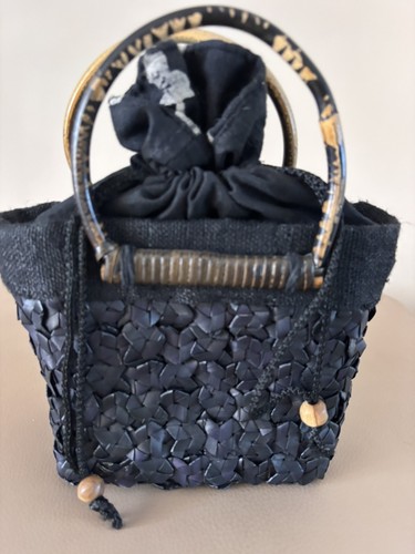 Small black drawstring - drawstring, wooden