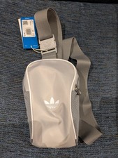 adidas Adicolor Small Item Bag
