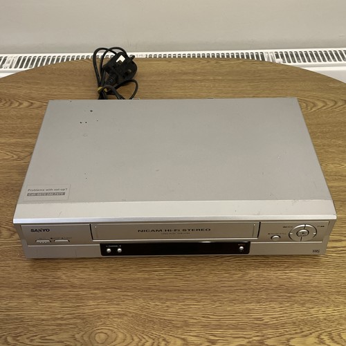 Sanyo video cassette player - sanyo,