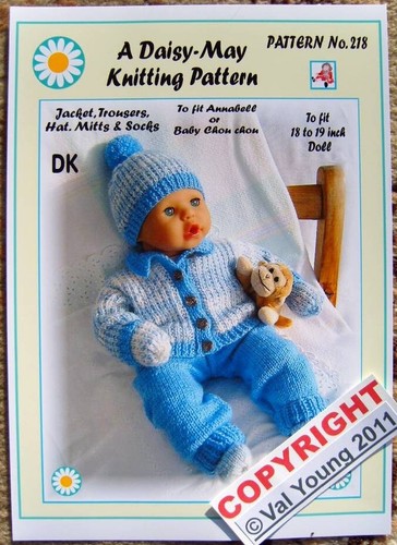 Dolls knitting pattern for - ,