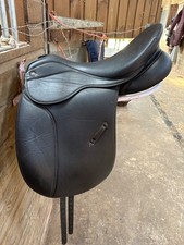 Thorowgood dressage saddle 18”