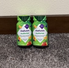 Lot (2) Vitafusion MultiVites