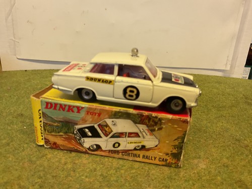 Dinky toys 212 - dinky,