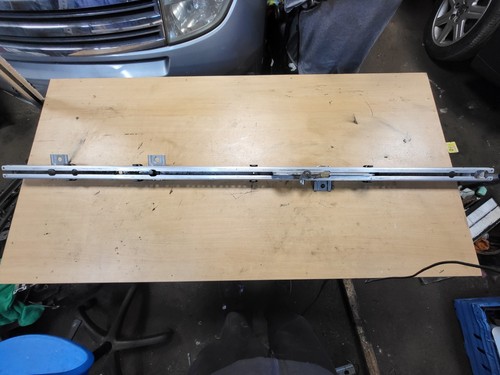 Nissan elgrand e51 - nissan,