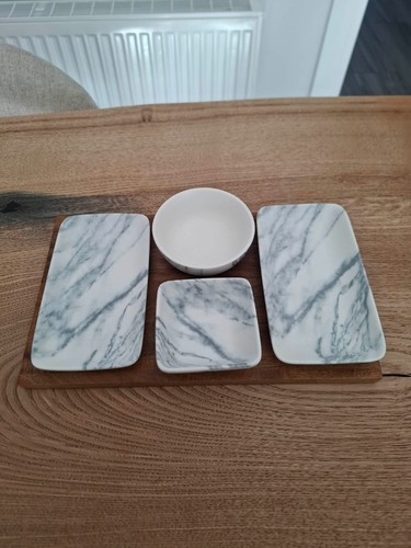 Belleek marble effect serving - effect,