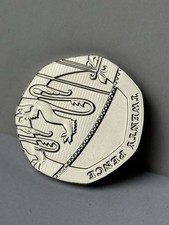 2020 Shield 20p Uncirculated