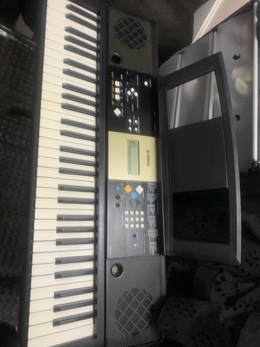 Yamaha ypt 220 music - 220,