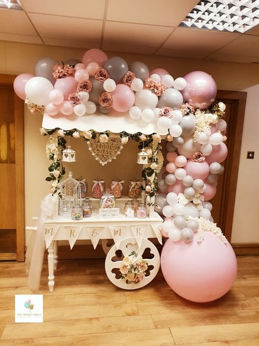 Hire only fully decorated - hire, only*