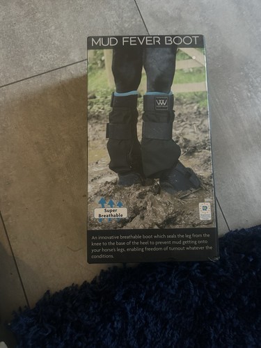 Woof wear small mud - woof,