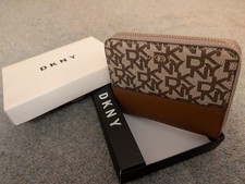 DKNY Zip Around Medium Purse. Brown and Beige. slightly damaged box.