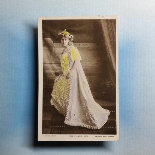 Edwardian actress postcard - edwardian,