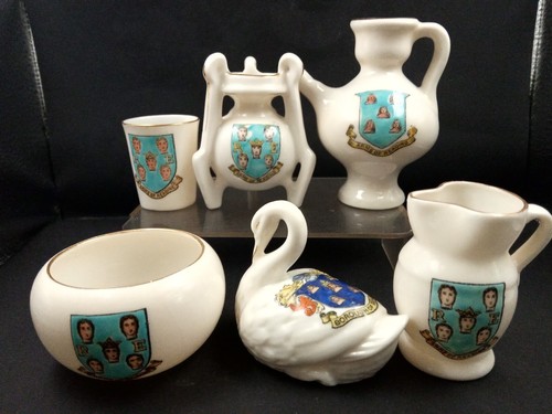 Goss crested china - -, reading