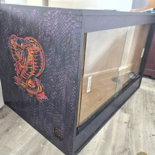 Unique upcycled vivarium - unique,