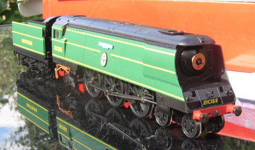 Hornby battle britain - of,
