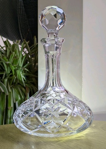 Crystal ships decanter - , 3/4"