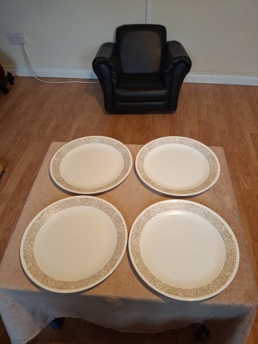 Retired set dinner plates - set,