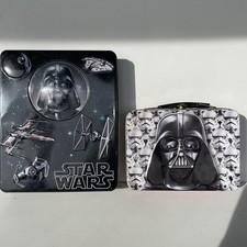 2 Star Wars Tins 1) Biscuit