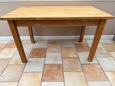 Habitat Olivia freestanding kitchen dinning table