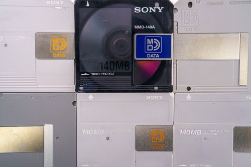 140mb data minidisc used - md,