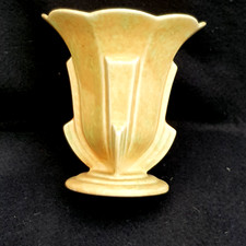 WADE vintage  Flaxman Wade Heath Vase Vintage