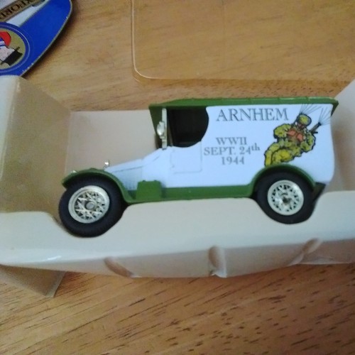Oxford die cast 1942 - cast, world